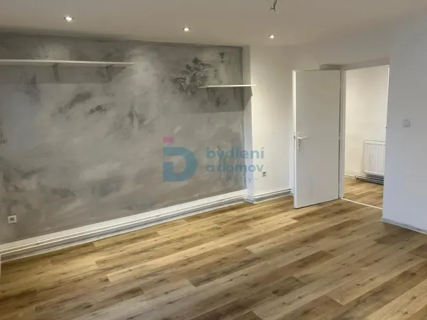 Pronájem bytu 2+1, Šternberk, Jívavská, 60 m2