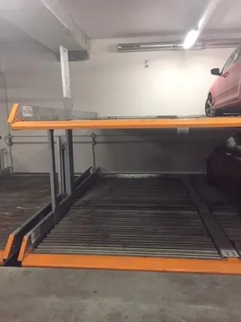 Pronájem garáže, Brno - Královo Pole, Rostislavovo náměstí, 15 m2