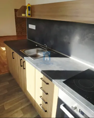 Pronájem bytu 2+kk, Plzeň, Antonína Uxy, 75 m2