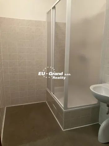 Pronájem kanceláře, Varnsdorf, 5. května, 94 m2