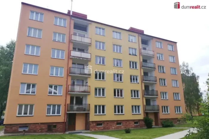Pronájem bytu 1+kk, Mariánské Lázně - Úšovice, Kubelíkova, 24 m2