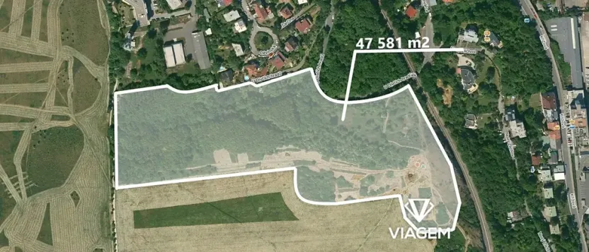 Prodej podílu pole, Praha - Radlice, 2545 m2