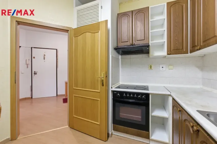 Prodej bytu 2+1, Karlovy Vary - Drahovice, Blahoslavova, 63 m2