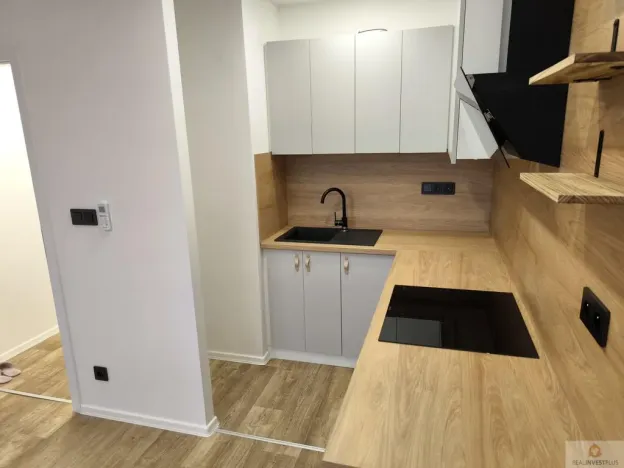 Pronájem bytu 2+kk, Olomouc - Neředín, gen. Píky, 37 m2