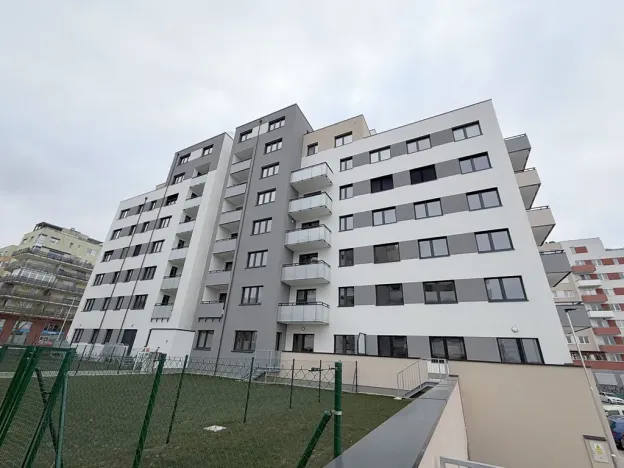 Pronájem bytu 3+kk, Praha - Hlubočepy, Fabiánové, 60 m2