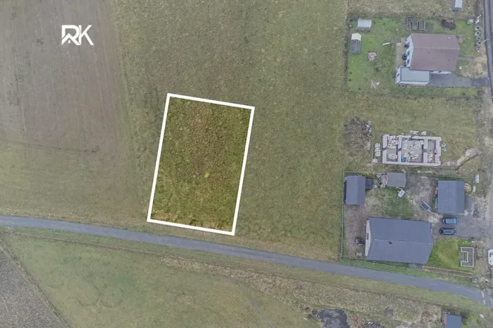 Prodej pozemku pro bydlení, Uhersko, 944 m2