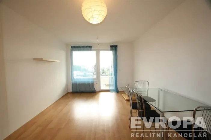 Pronájem bytu 2+kk, Praha - Hloubětín, Nademlejnská, 54 m2