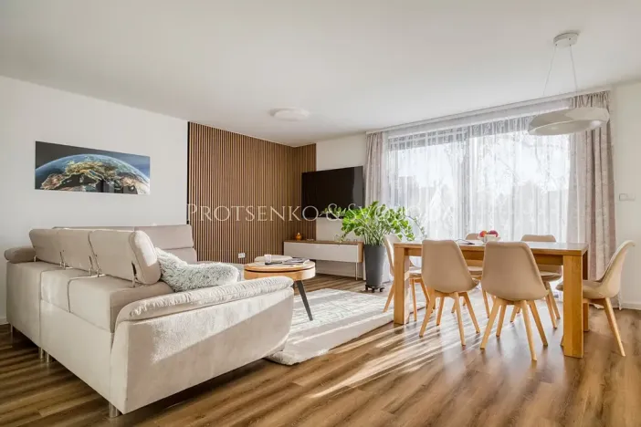 Prodej rodinného domu, Kamenice nad Lipou, Dobšova, 210 m2