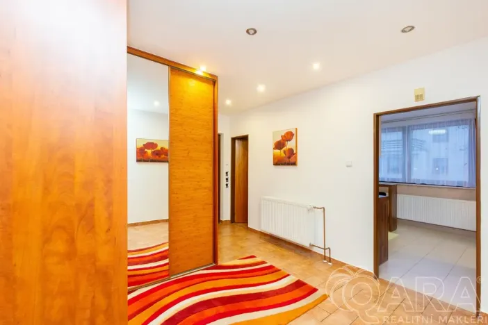 Pronájem rodinného domu, Opařany, 147 m2