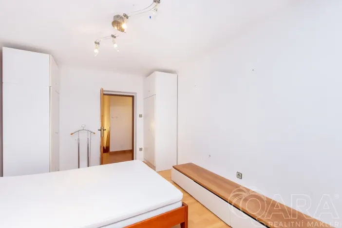 Pronájem rodinného domu, Opařany, 147 m2