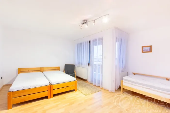 Pronájem rodinného domu, Opařany, 147 m2