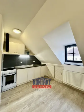 Pronájem bytu 2+kk, Jindřichův Hradec, Kostelní, 45 m2