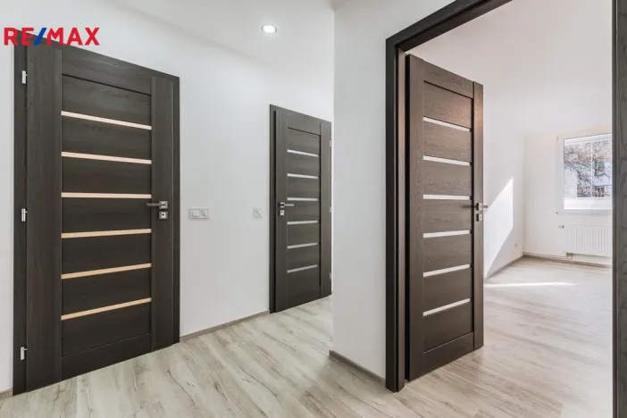 Pronájem bytu 3+1, Praha - Střížkov, Habartická, 61 m2