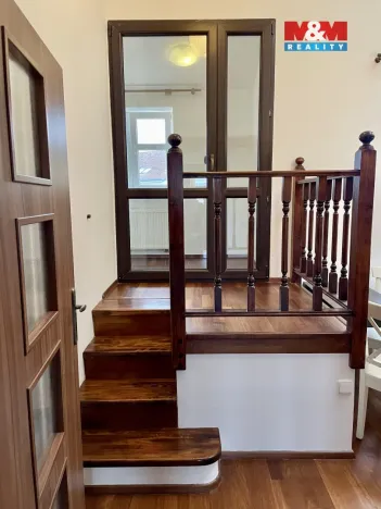 Pronájem bytu 3+kk, Praha - Holešovice, Za papírnou, 82 m2