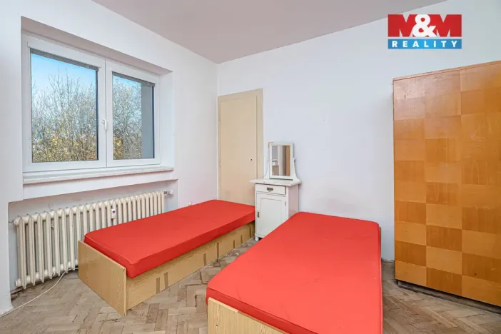 Prodej bytu 3+1, Náchod, Bartoňova, 84 m2