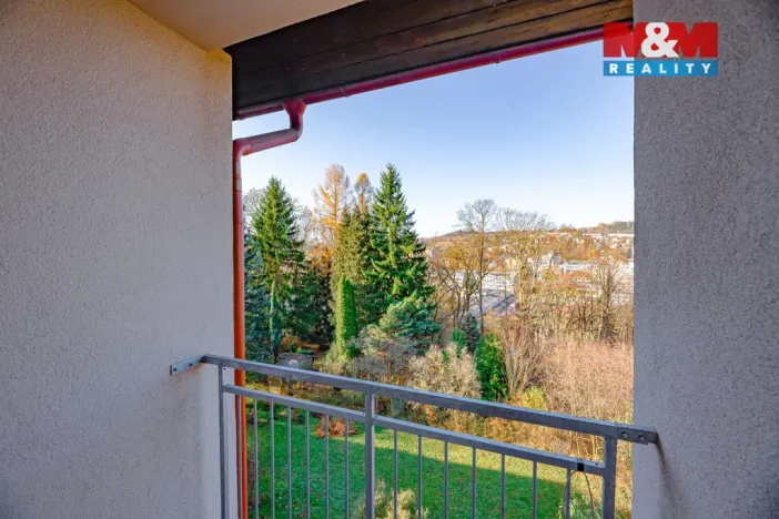 Prodej bytu 3+1, Náchod, Bartoňova, 84 m2