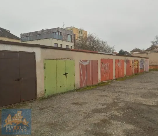 Pronájem garáže, Praha - Michle, Na novině, 19 m2
