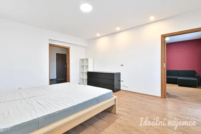 Pronájem bytu 3+kk, Brno, Křídlovická, 62 m2