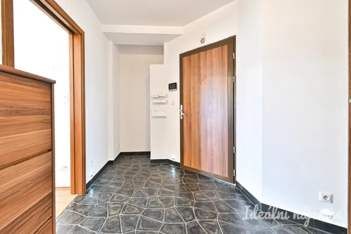 Pronájem bytu 3+kk, Brno, Křídlovická, 62 m2