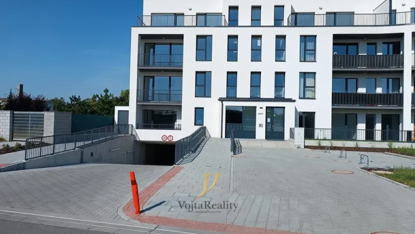 Pronájem bytu 1+kk, Olomouc, Bryksova, 38 m2