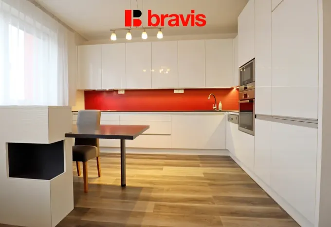 Pronájem bytu 2+kk, Brno - Slatina, Šmahova, 64 m2