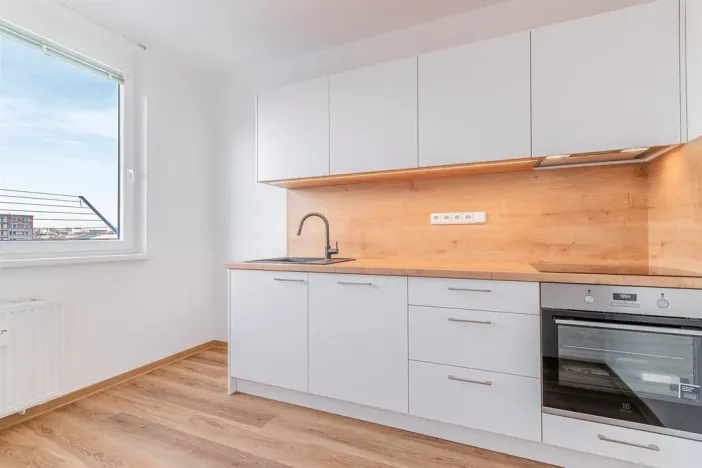 Prodej bytu 2+1, Olomouc - Nová Ulice, tř. Svornosti, 49 m2