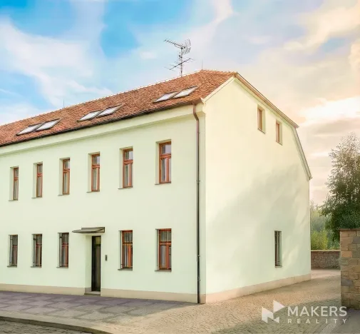 Prodej kanceláře, Praha - Nusle, 650 m2