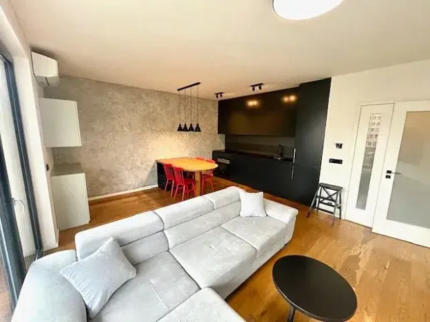 Pronájem bytu 2+kk, Praha - Libeň, Smrčkova, 55 m2