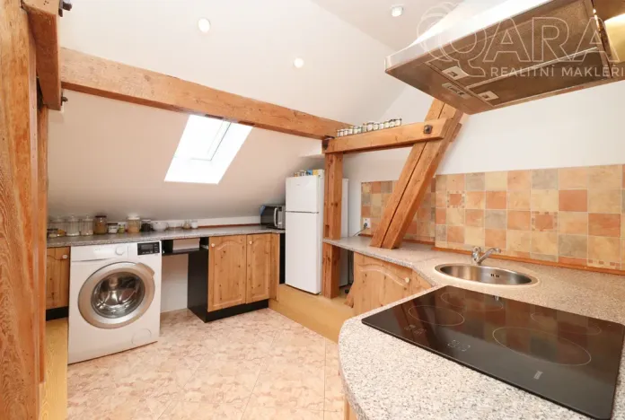 Pronájem bytu 1+1, Praha - Kobylisy, Davídkova, 45 m2