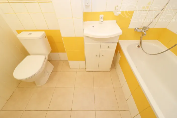 Pronájem bytu 1+1, Praha - Kobylisy, Davídkova, 45 m2