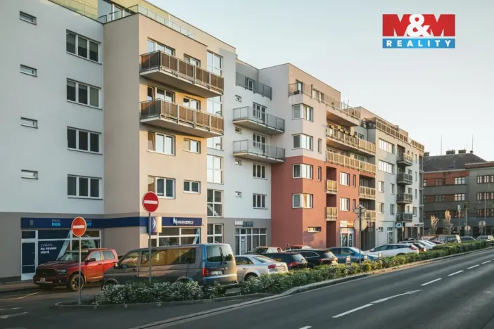 Pronájem bytu 2+1, Pardubice - Zelené Předměstí, Pichlova, 53 m2