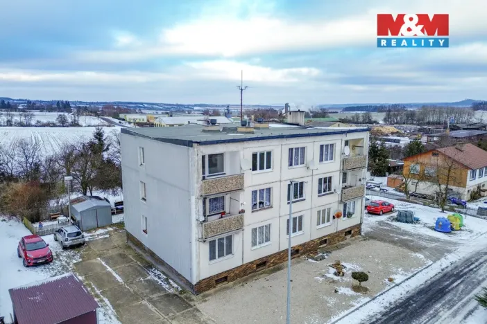 Prodej bytu 4+1, Blatno, 81 m2