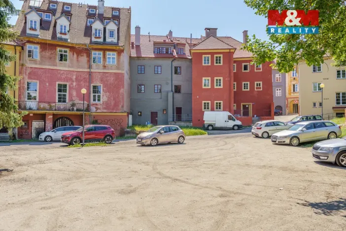 Prodej bytu 3+1, Cheb, Cechovní, 130 m2