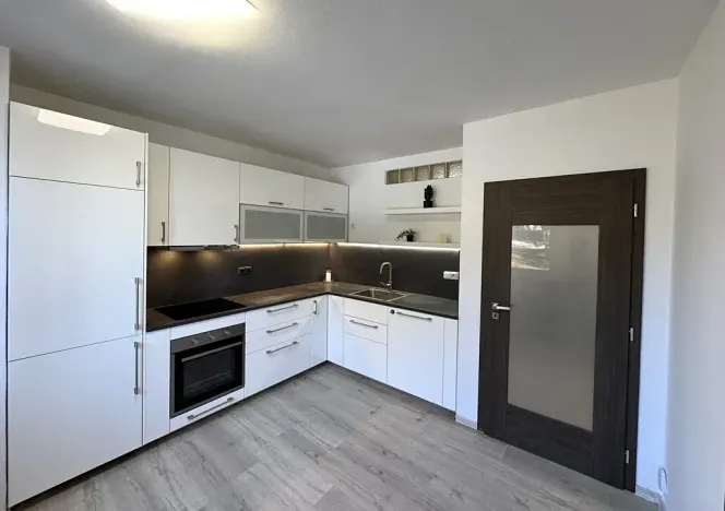 Prodej bytu 1+1, Brno, Prokofjevova, 36 m2