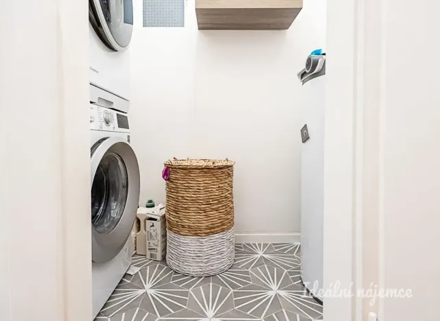 Pronájem bytu 3+kk, Praha - Vršovice, Kodaňská, 108 m2