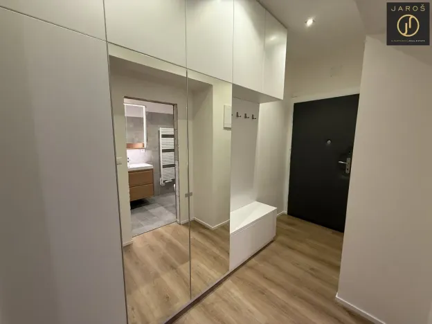 Pronájem bytu 2+kk, Praha - Nusle, Pod pramenem, 49 m2