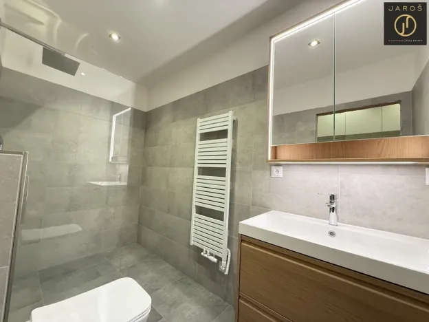 Pronájem bytu 2+kk, Praha - Nusle, Pod pramenem, 49 m2