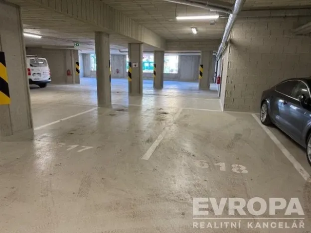 Pronájem bytu 1+kk, Liberec, Tovární, 40 m2