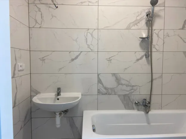 Pronájem bytu 2+1, Karlovy Vary, Koptova, 74 m2