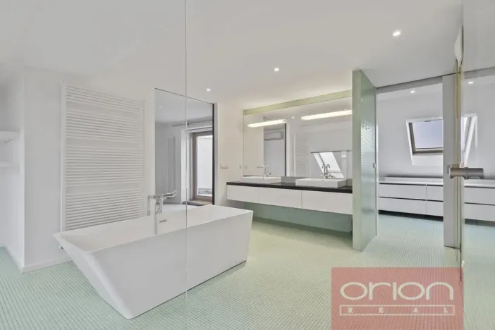 Pronájem bytu 3+1, Praha - Bubeneč, U akademie, 130 m2