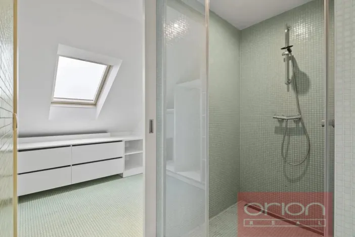 Pronájem bytu 3+1, Praha - Bubeneč, U akademie, 130 m2