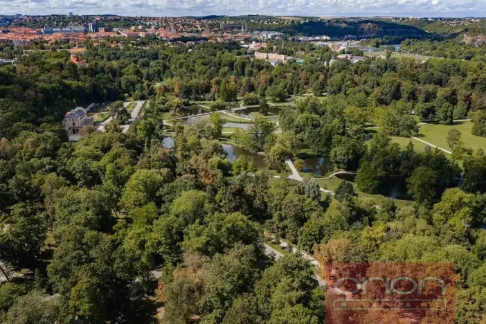 Pronájem bytu 3+1, Praha - Bubeneč, U akademie, 130 m2