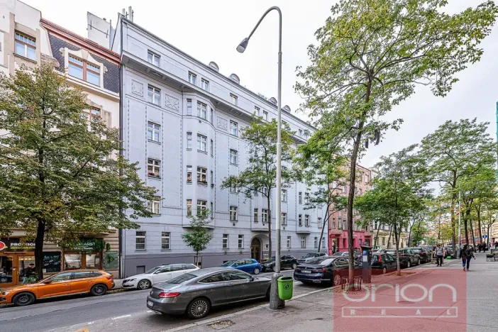Pronájem bytu 3+1, Praha - Vinohrady, Slavíkova, 82 m2