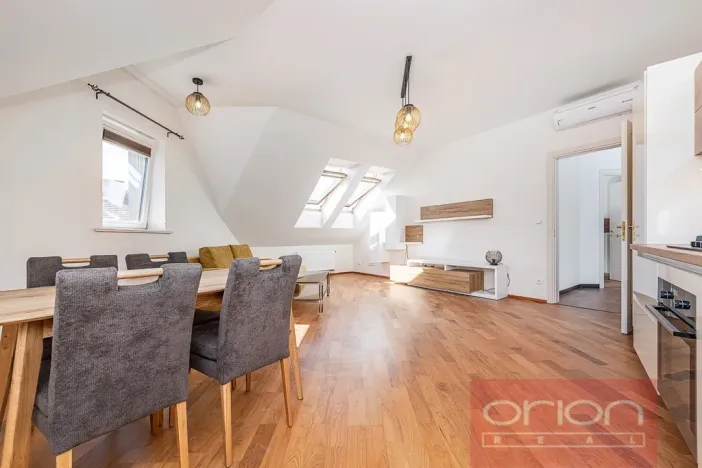 Pronájem bytu 3+kk, Praha - Žižkov, Kubelíkova, 101 m2