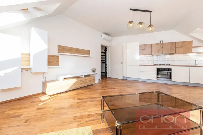 Pronájem bytu 3+kk, Praha - Žižkov, Kubelíkova, 101 m2