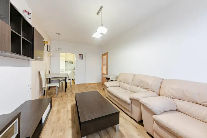 Pronájem bytu 2+kk, Praha - Kobylisy, Rajmonova, 66 m2