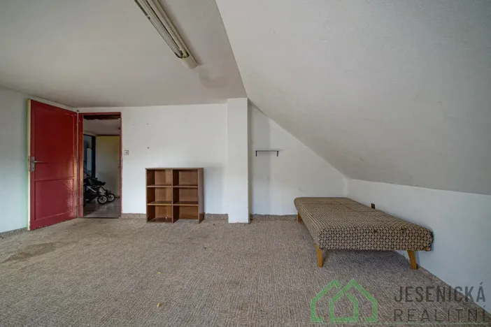 Prodej rodinného domu, Javorník, Družstevní, 407 m2