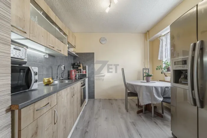 Prodej bytu 3+1, Orlová - Lutyně, Vnitřní, 72 m2