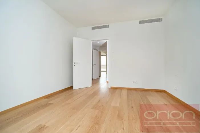 Pronájem bytu 4+kk, Praha - Smíchov, Holečkova, 211 m2