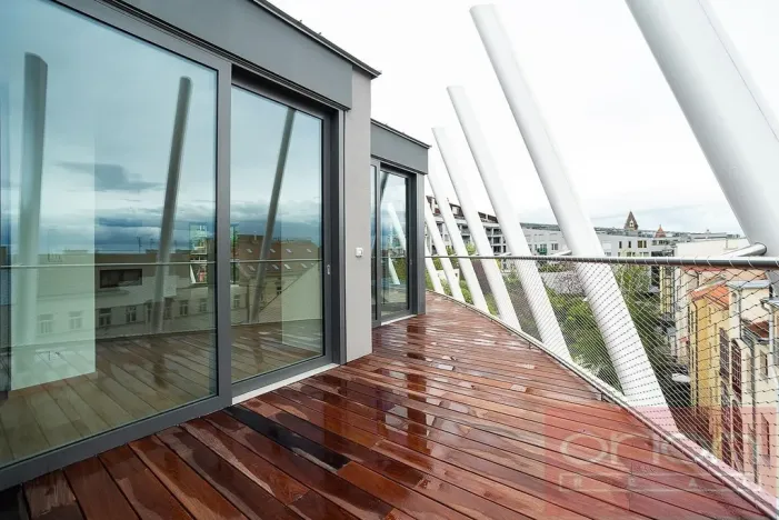 Pronájem bytu 4+kk, Praha - Smíchov, Holečkova, 211 m2